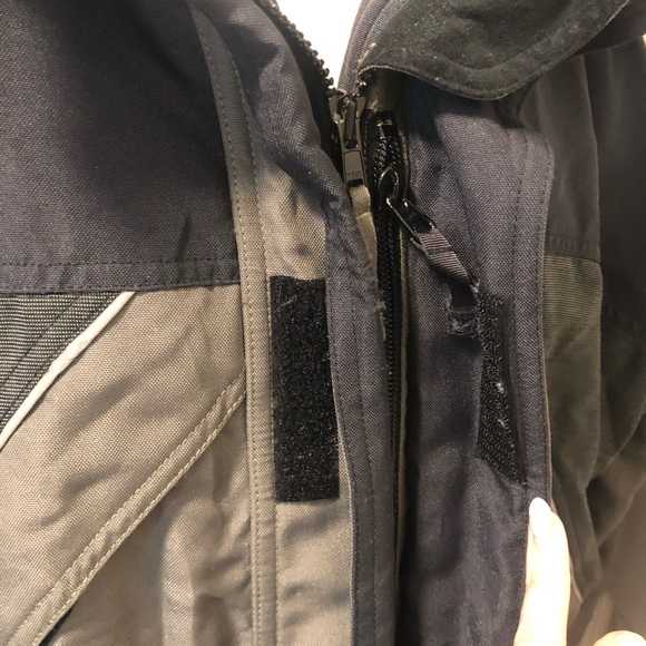 Cabelas Insulated Winter Hunting Snow Jacket Size XXL - Picture 4 of 8